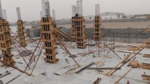 مقاول بناء المحطات